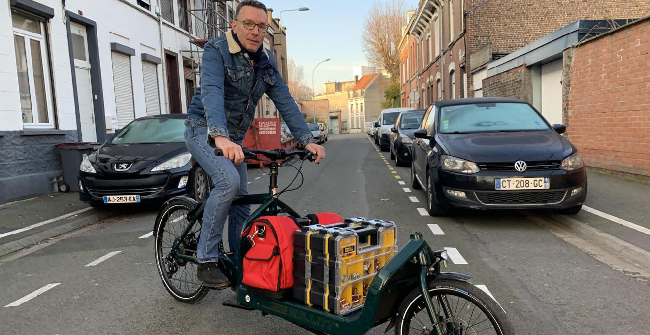 plombier à vélo